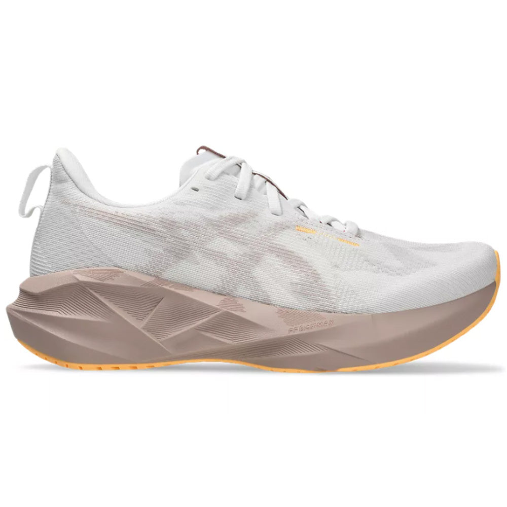 アシックス　NOVABLAST５　ホワイト25.0cm Women's ASICS Novablast 5 – Pacers Running