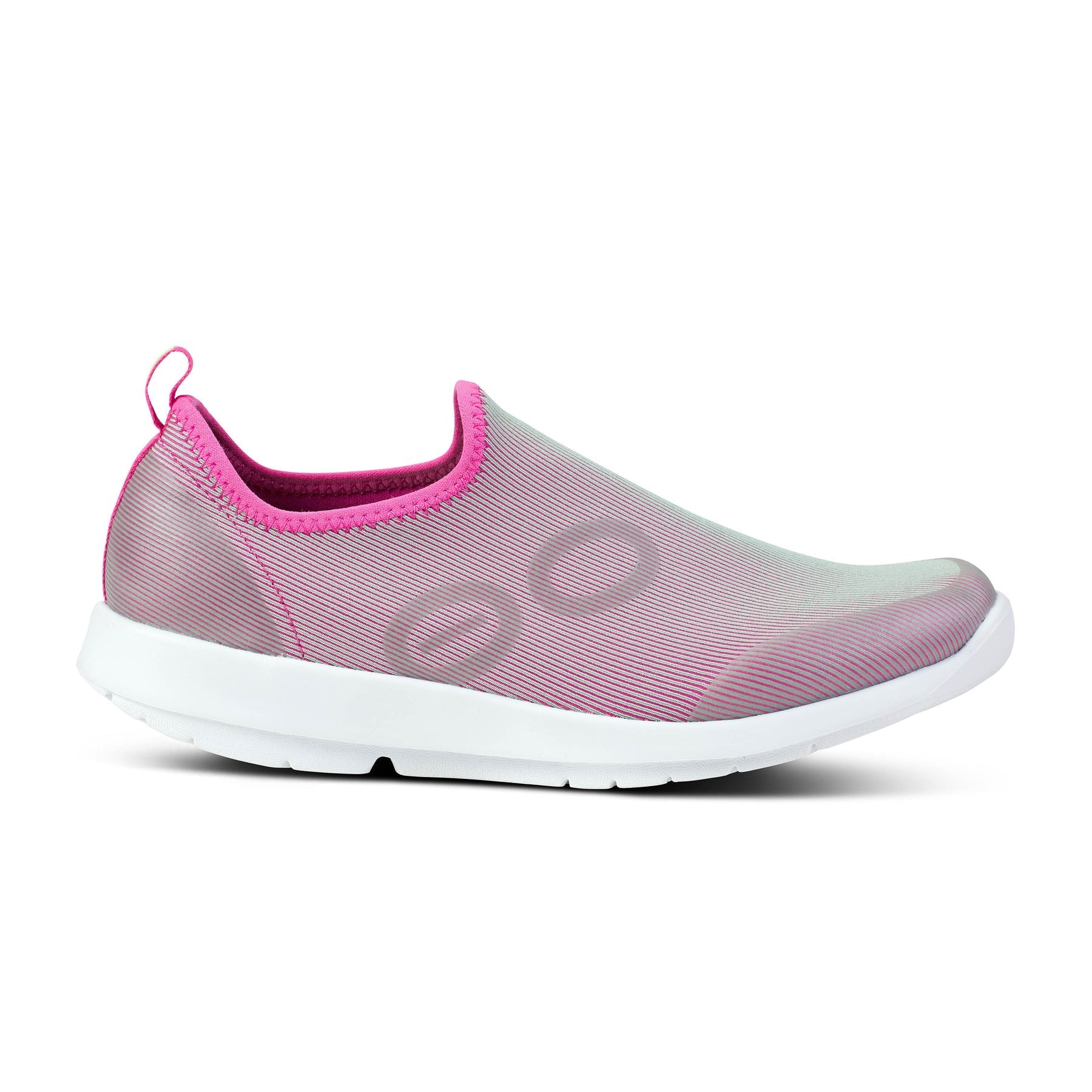 Women's OOFOS OOmg Sport, Fuchsia, 6 B Medium