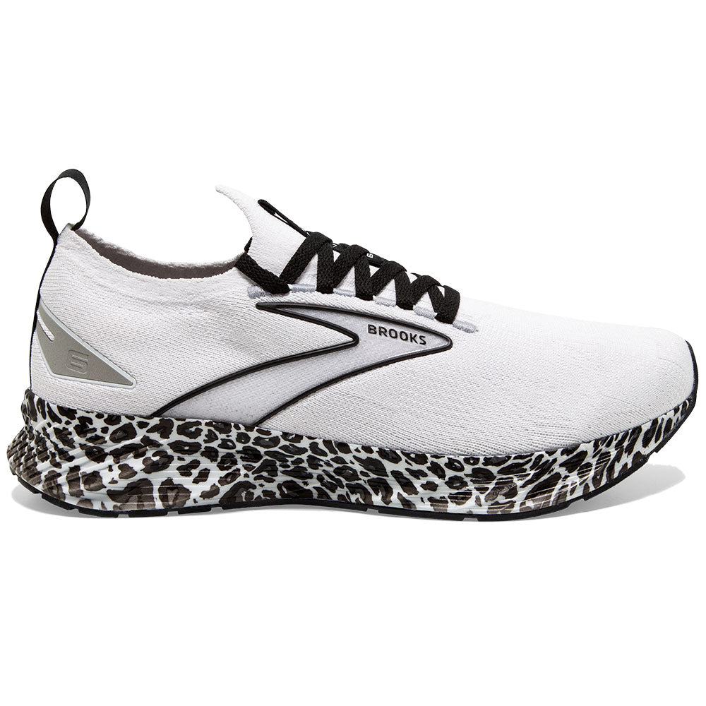 Women's Brooks Levitate StealthFit 6