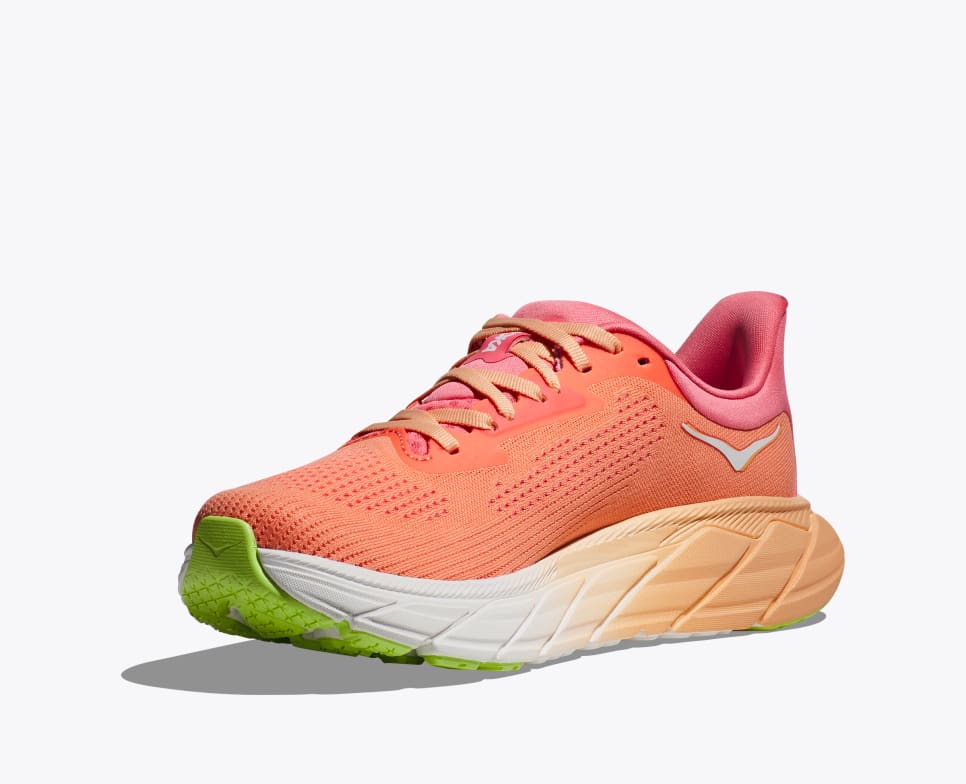 Women's HOKA ONE ONE Arahi 7 – Papaya/Coral – Standard Width