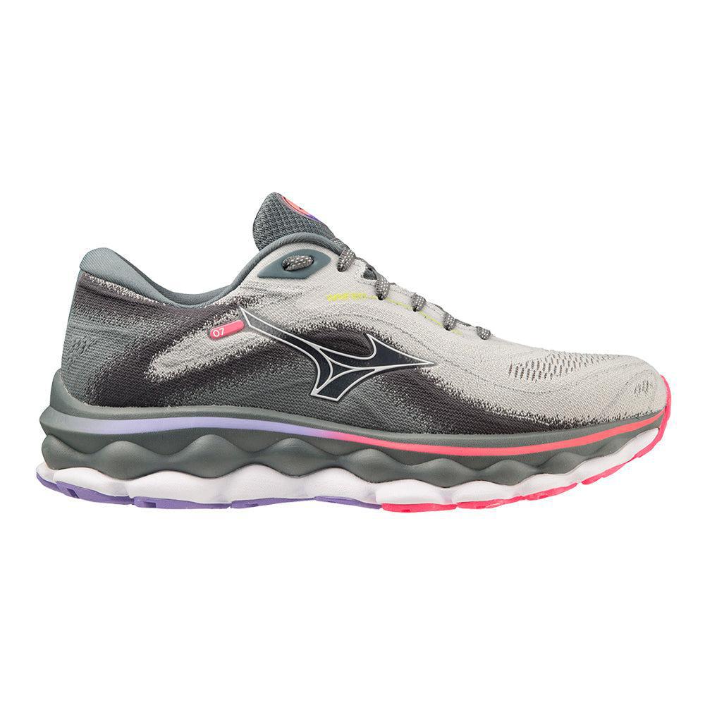 Women's Mizuno Wave Sky 7, Pearl Blue-White, 6.5 B Medium