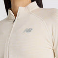 Load image into Gallery viewer, Women's New Balance Athletics Heat Grid Half Zip
