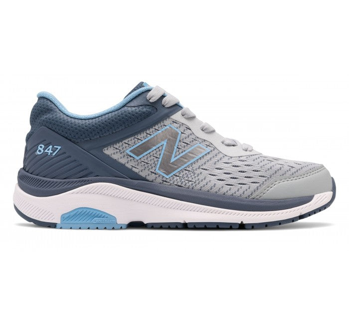 Women's New Balance 847v4, Light Aluminum/Vintage Indigo/Team Carolina, 7.5 B Medium