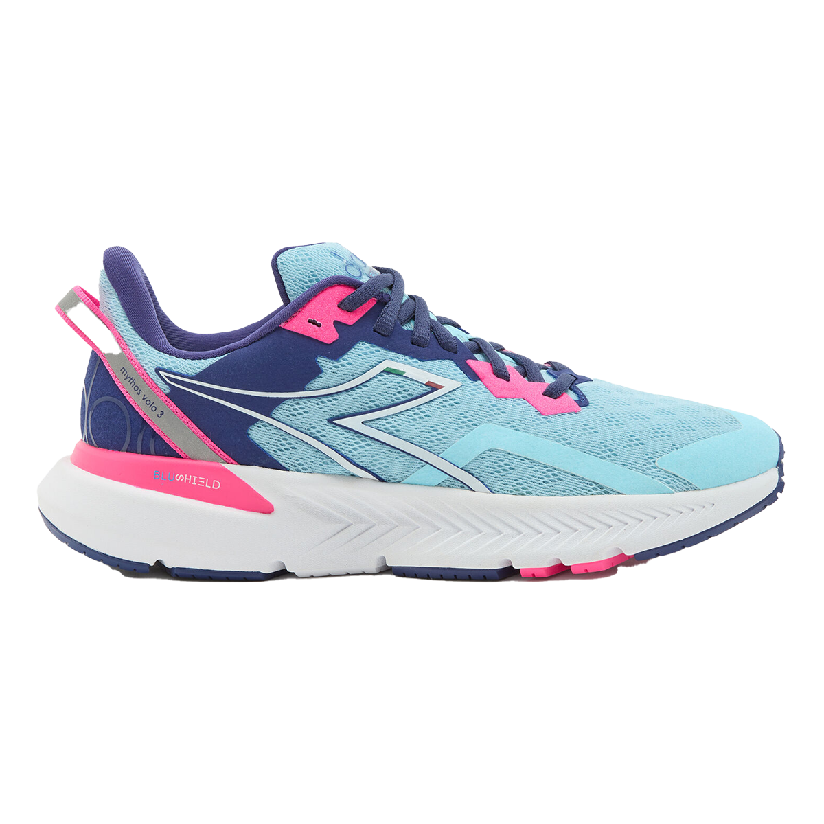 Women's Diadora Mythos Blushield Volo 3, Bright Baby Blue/Blueprint, 7 B Medium