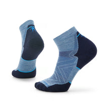 Smartwool-Unisex Smartwool Run Targeted Cushion Ankle Socks-Mist Blue-Pacers Running